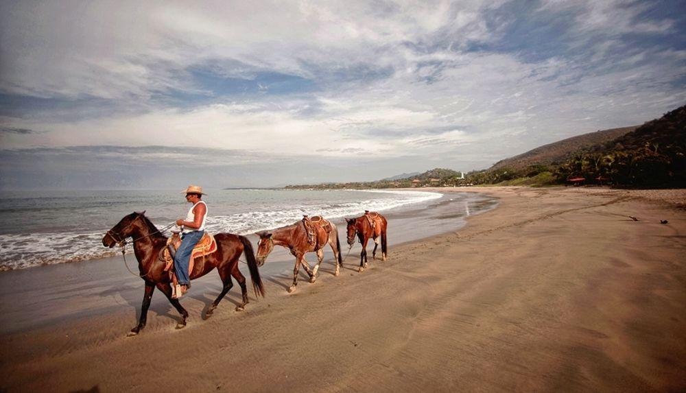 The Inn Manzanillo Bay Troncones Exterior photo